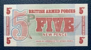 SET MONEDA MILITAR DE LAS FUERZAS ARMADAS BRITÁNICAS. 5,10y 50 Peniques
