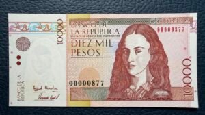 Policarpa Serie Baja Logo de Granada